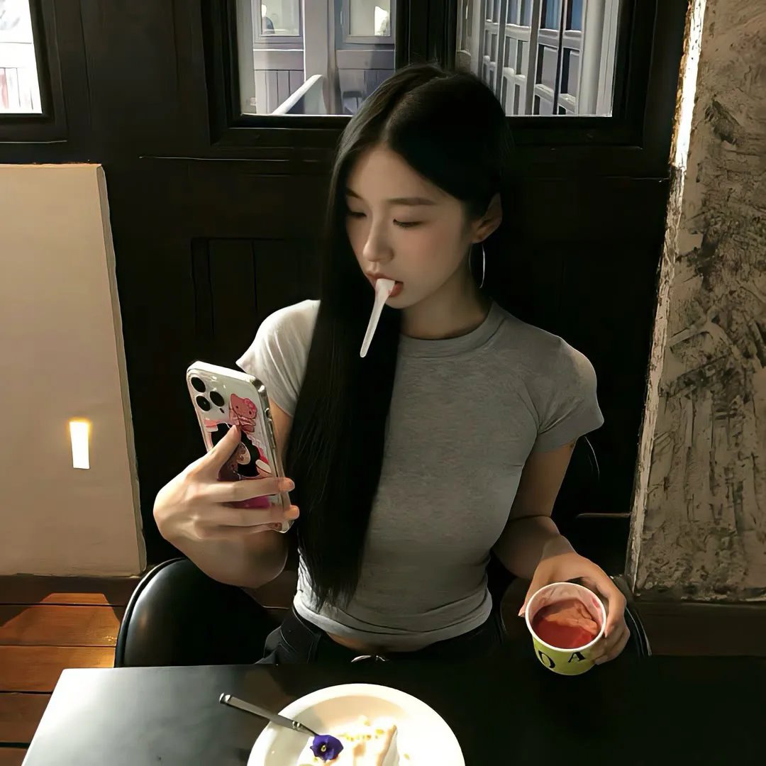湛蓝青春海